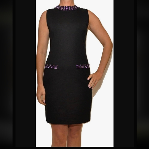 Beautiful woman dress - Picture 5 of 12